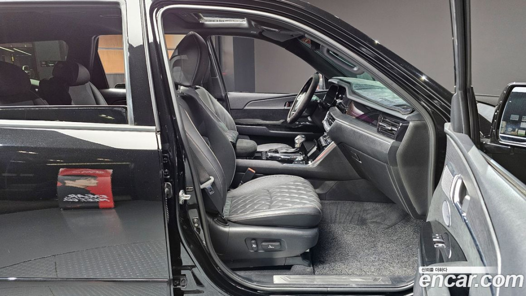 Kia Mohave Diesel 3.0 4WD 6-Seater, 2022