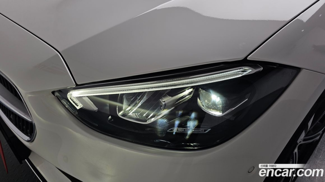 Mercedes-Benz C-Class C300 4MATIC Avantgarde, 2023