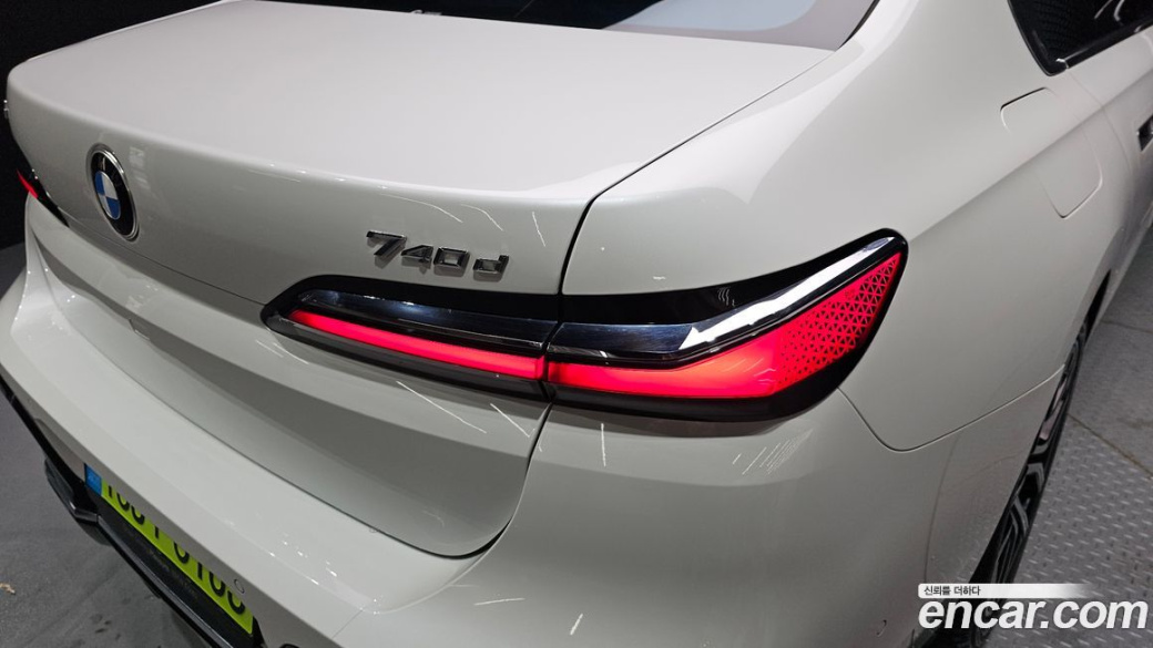 BMW 7-Series 740d xDrive M Sport, 2025