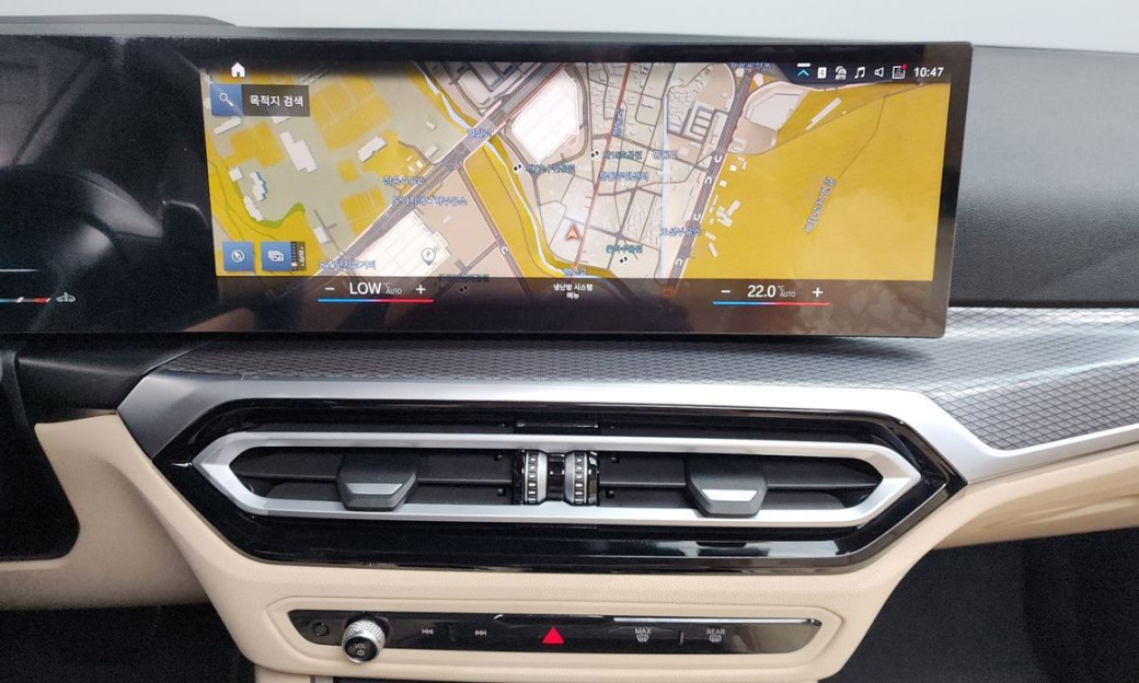 BMW 3-Series 320i M Sport, 2024