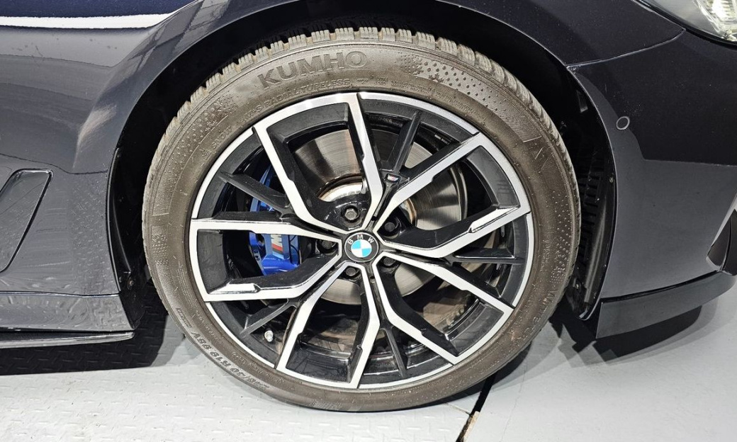 BMW 5-Series 530i M Sport Package, 2023