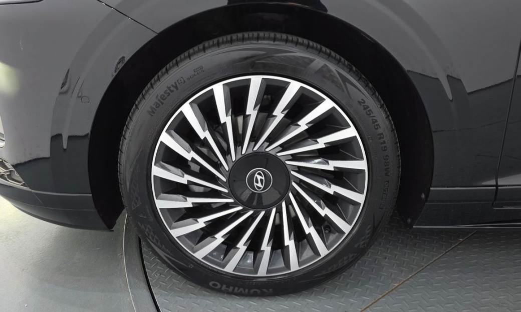 Hyundai Grandeur 2,5 Gasoline 2WD, 2024