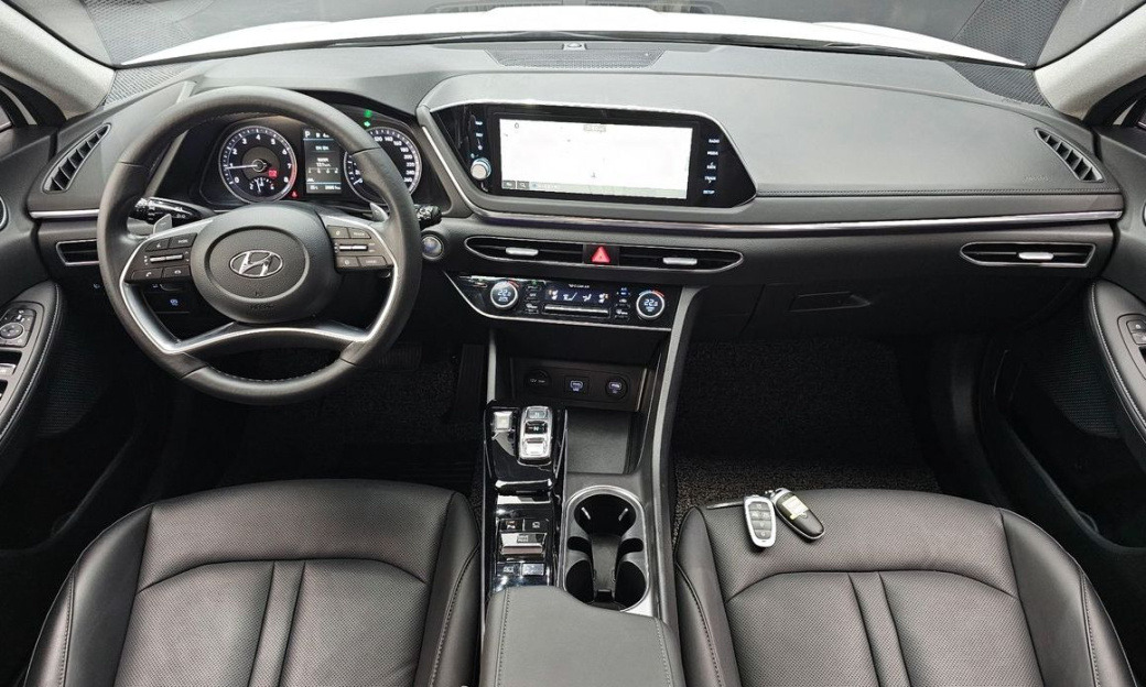 Hyundai Sonata 2.0, 2022