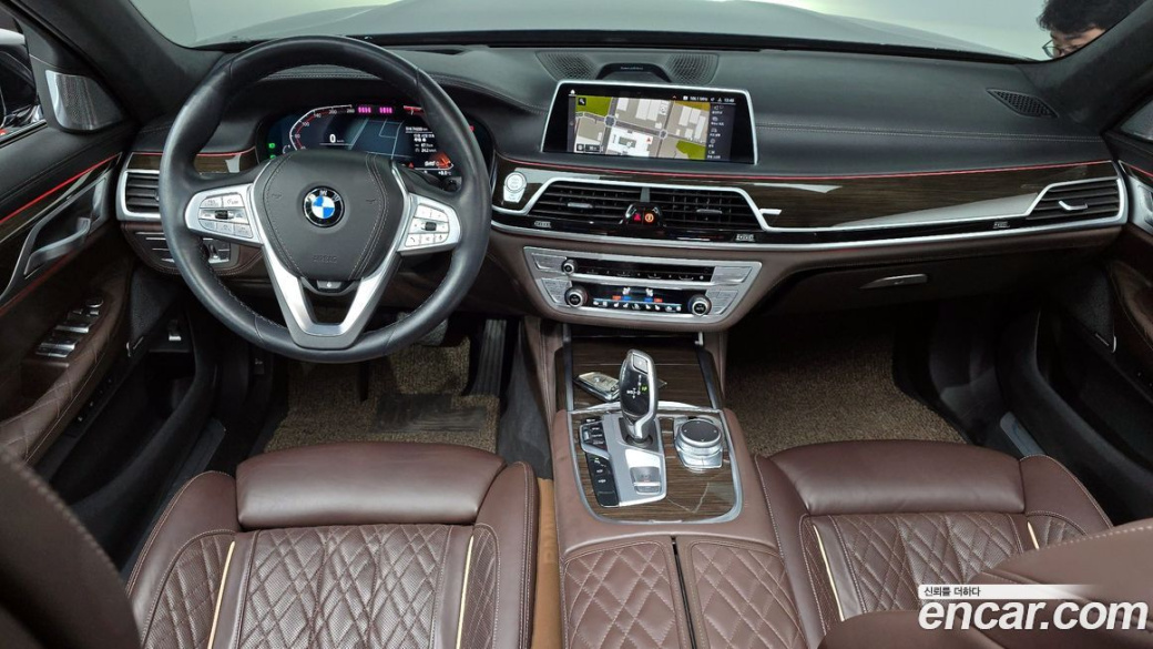 BMW 7-Series 740i Design Pure Excellence, 2022