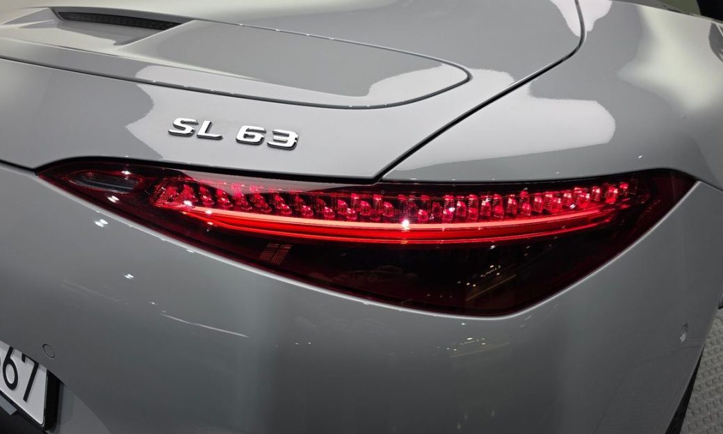 Mercedes-Benz SL-Class AMG SL63 4MATIC+, 2023
