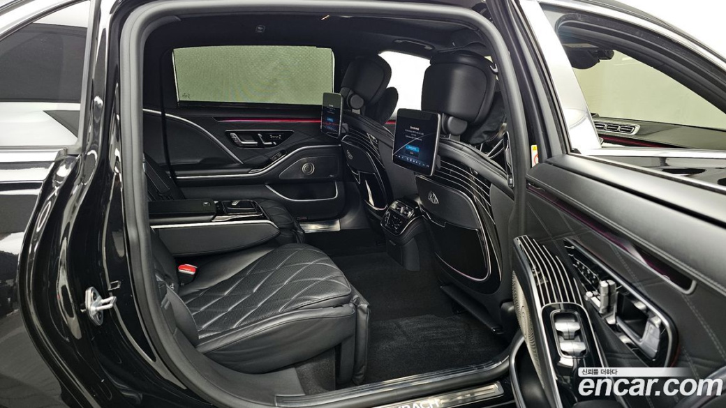 Mercedes-Benz S-Class Maybach S580 4MATIC, 2022