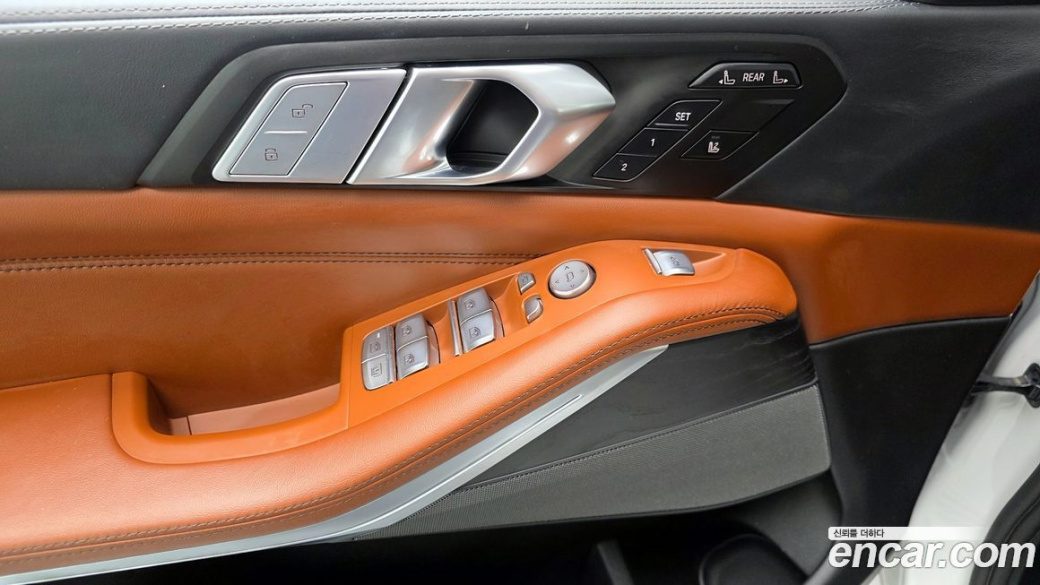 BMW X7 xDrive 40d Design Pure Excellence 6-Seater, 2022