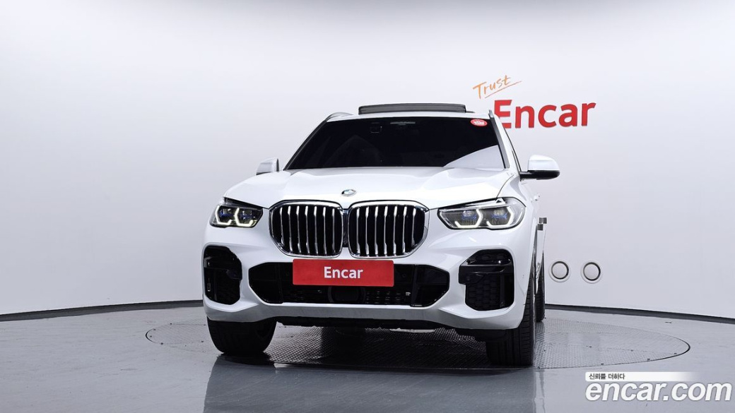 BMW X5 xDrive 40i M Sport, 2022