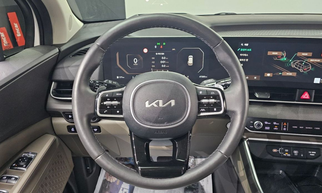 Kia Carnival 9-Seater Noblesse, 2024