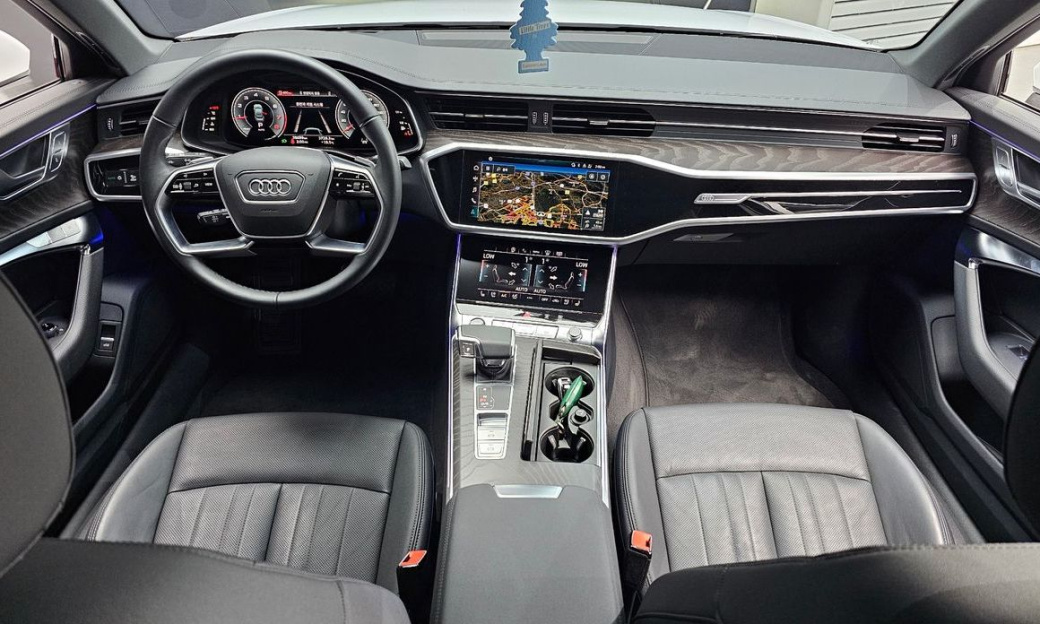 Audi A6 45 TFSI Premium, 2023