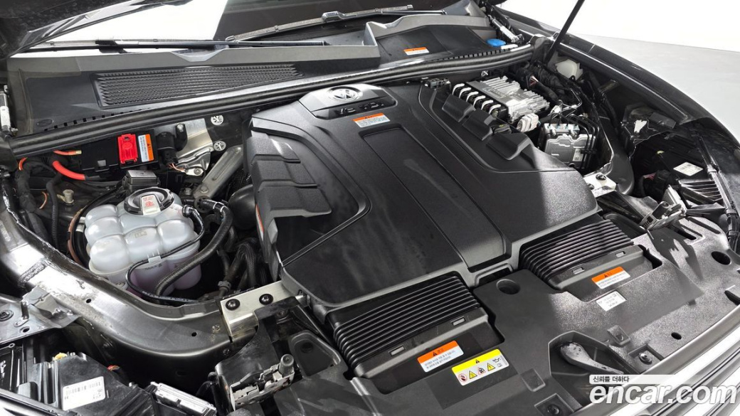 Volkswagen Touareg 3.0 TDI R-Line, 2024