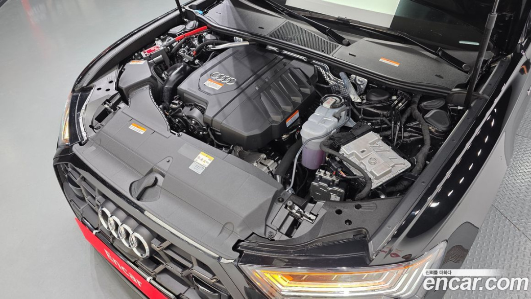 Audi A6 45 TFSI Premium, 2025