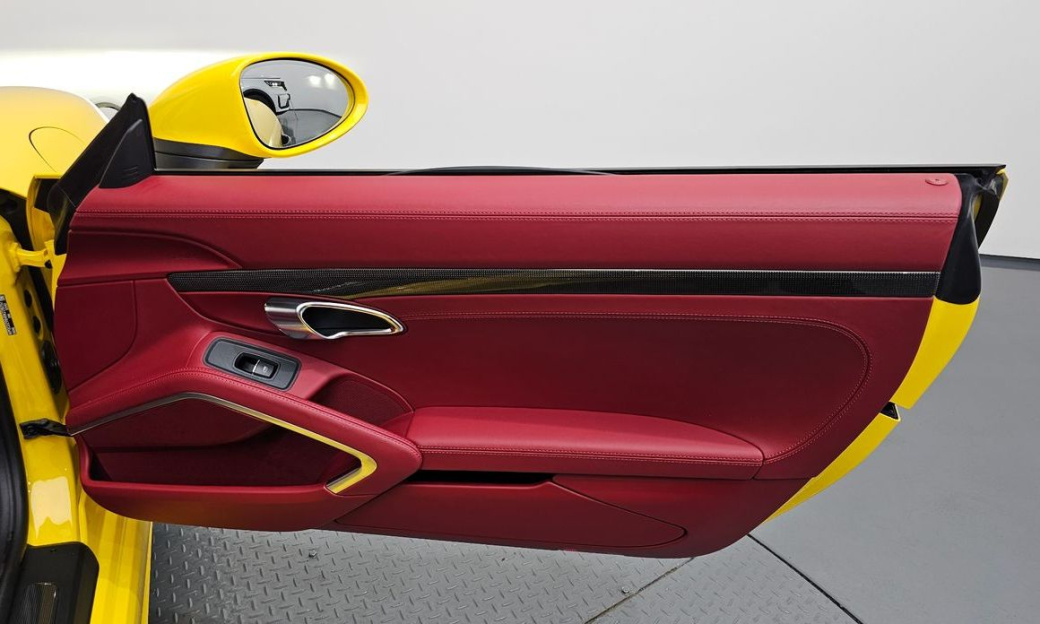 Porsche 718 4.0 GTS, 2024