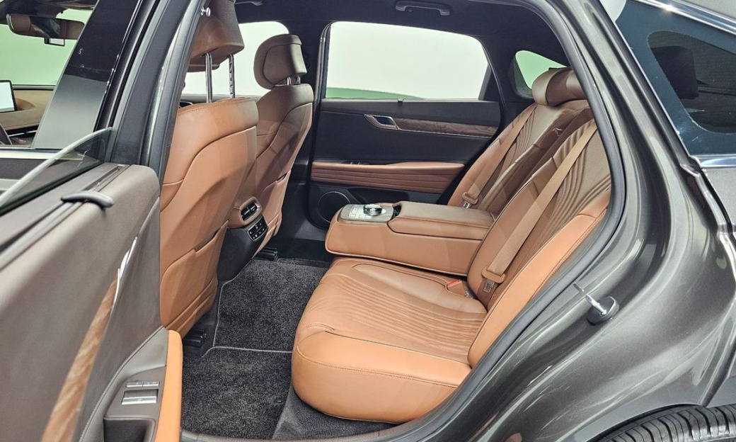 Genesis G80 Gasoline 2.5 Turbo AWD, 2024