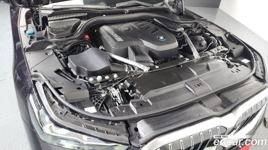 BMW 5-Series 520i M Sport, 2024