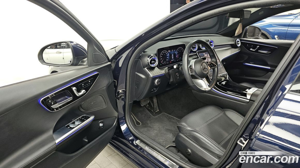 Mercedes-Benz C-Class C200 4MATIC Avantgarde, 2022