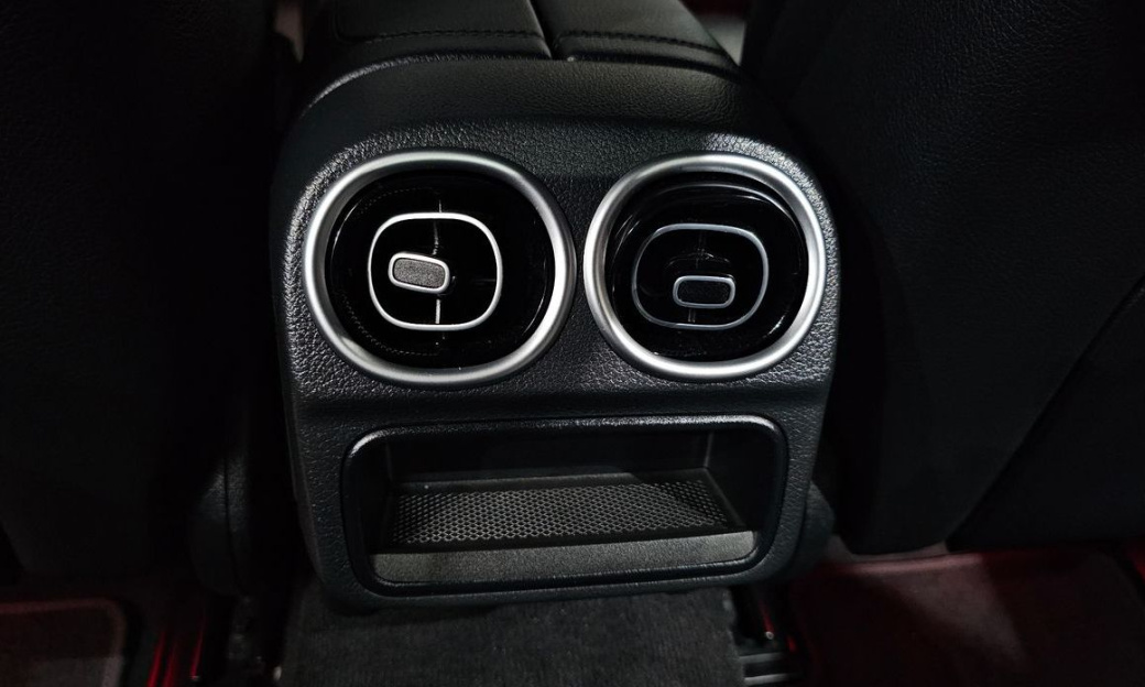 Mercedes-Benz C-Class C200 Avantgarde, 2024