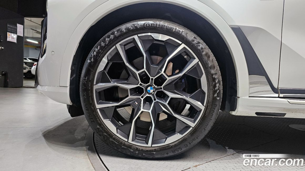 BMW X7 xDrive 40i M Sport 6STR, 2024