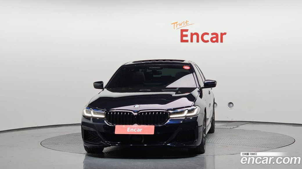 BMW 5-Series 530i M Sport Package, 2023