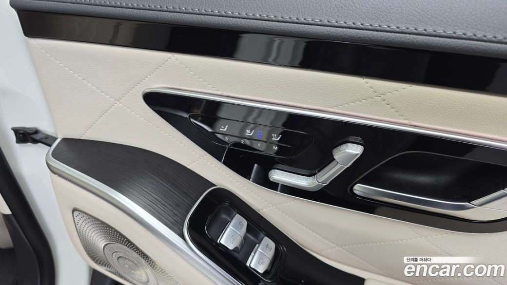 Mercedes-Benz S-Class S400 d 4MATIC, 2023
