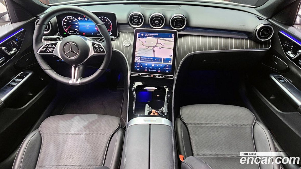 Mercedes-Benz C-Class C300 4MATIC Avantgarde, 2024