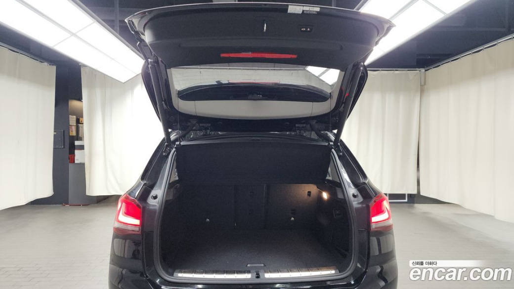 BMW X1 xDrive 20i xLine, 2022