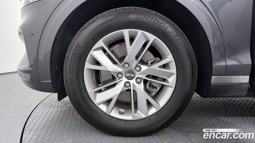Genesis GV70 2.5T Gasoline 2WD, 2023