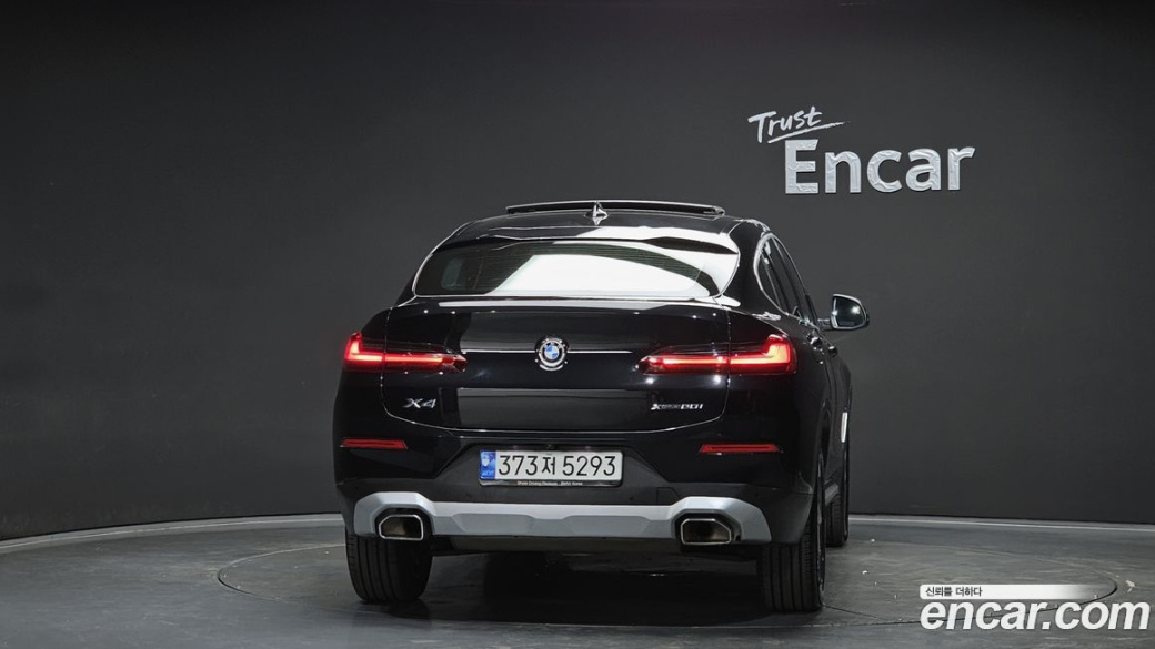 BMW X4 xDrive20i xLine, 2022