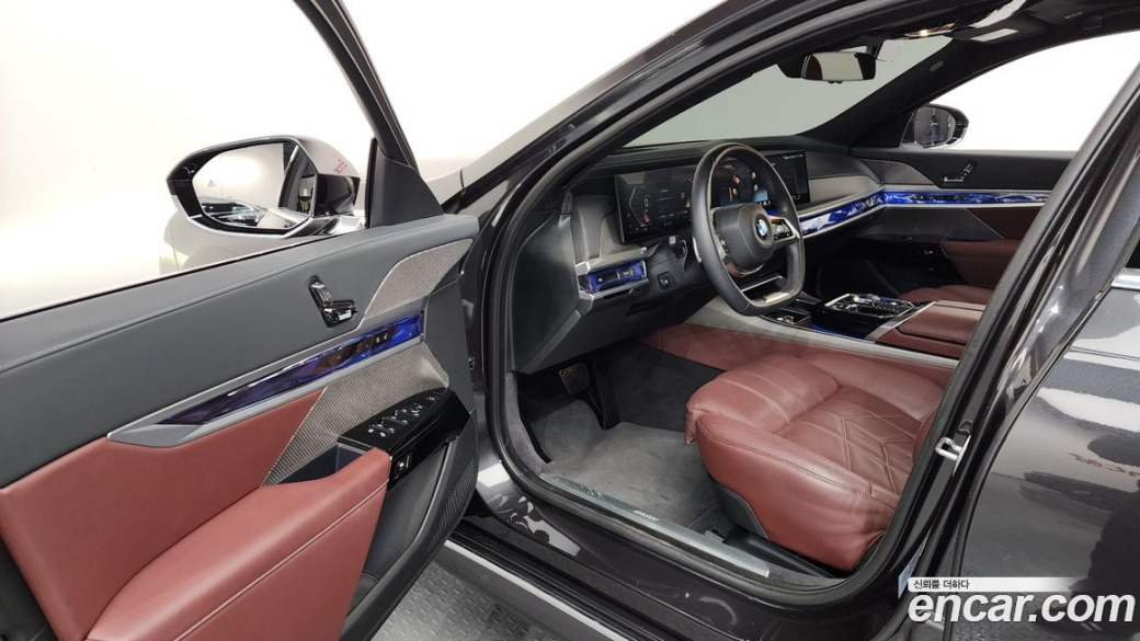 BMW 7-Series 740i sDrive Design Pure Excellence, 2023