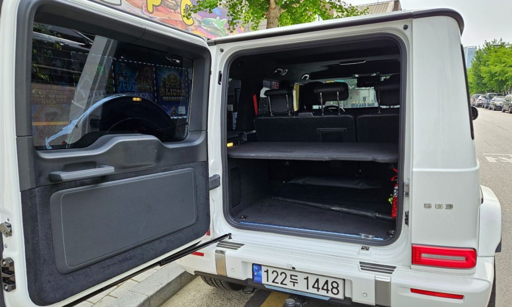 Mercedes-Benz G-Class AMG G63, 2025