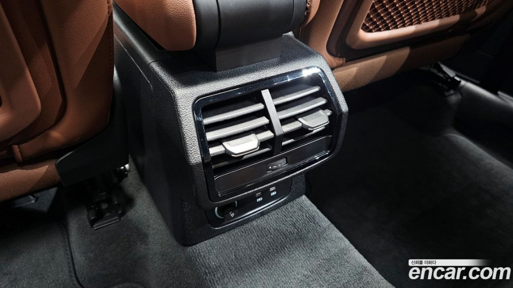 Audi Q3 40 TFSI Quattro Premium, 2024