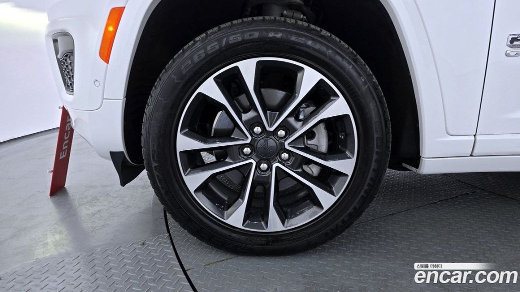 Jeep Cherokee L 3.6 Overland, 2021