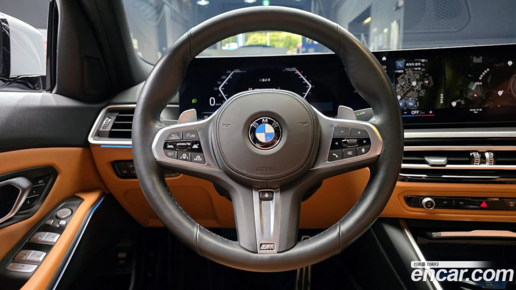 BMW 3-Series 320i M Sport, 2023