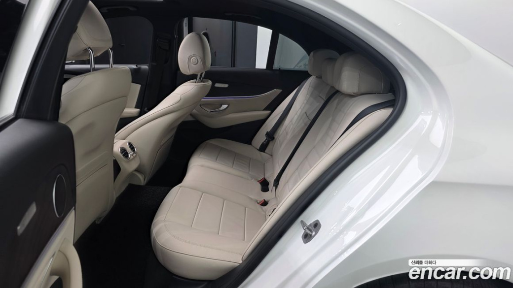Mercedes-Benz E-Class E250 Avantgarde, 2022