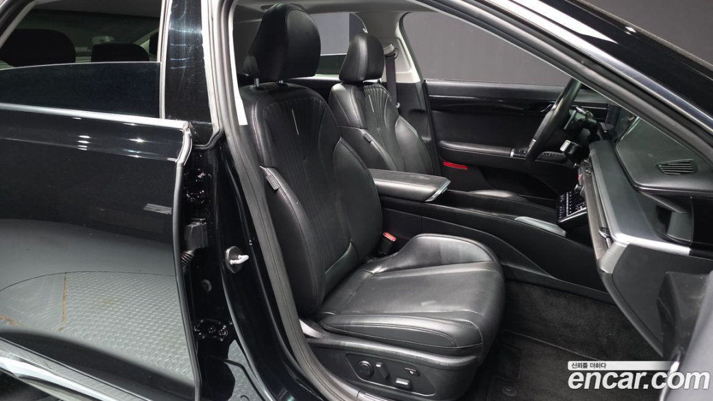 Hyundai Grandeur 2,5 Gasoline 2WD, 2023