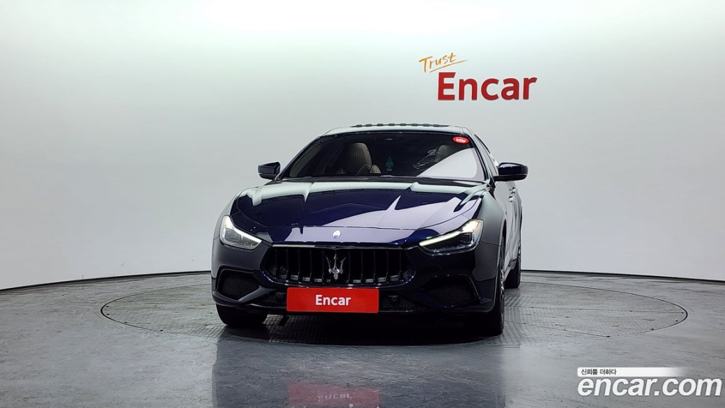 Maserati Ghibli 2.0 Gransport, 2021