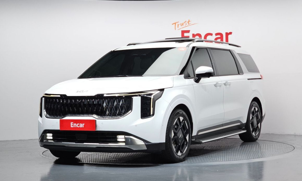 Kia Carnival 9-Seater Signature, 2025