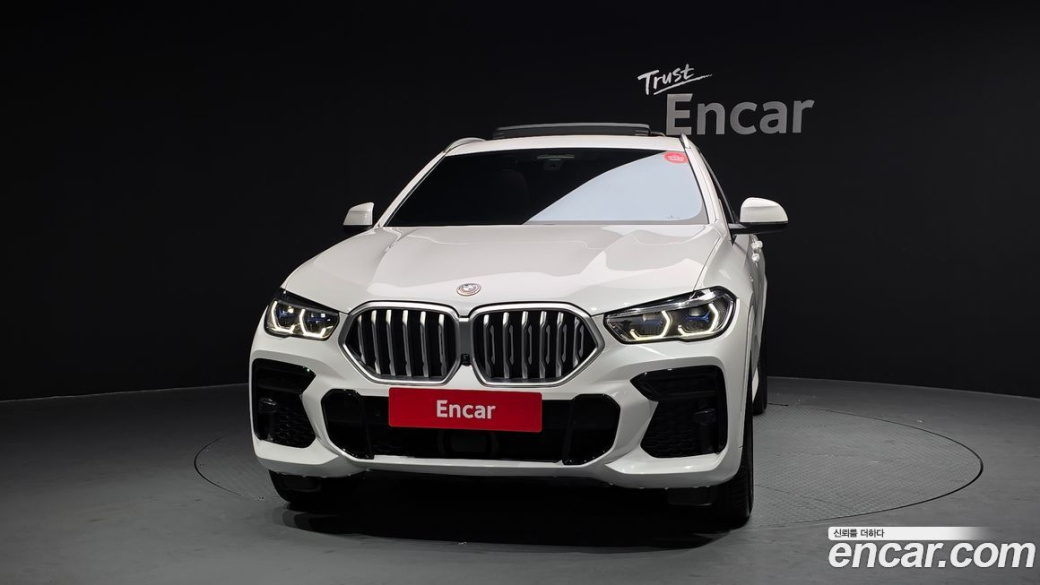 BMW X6 xDrive30d M Sport, 2022