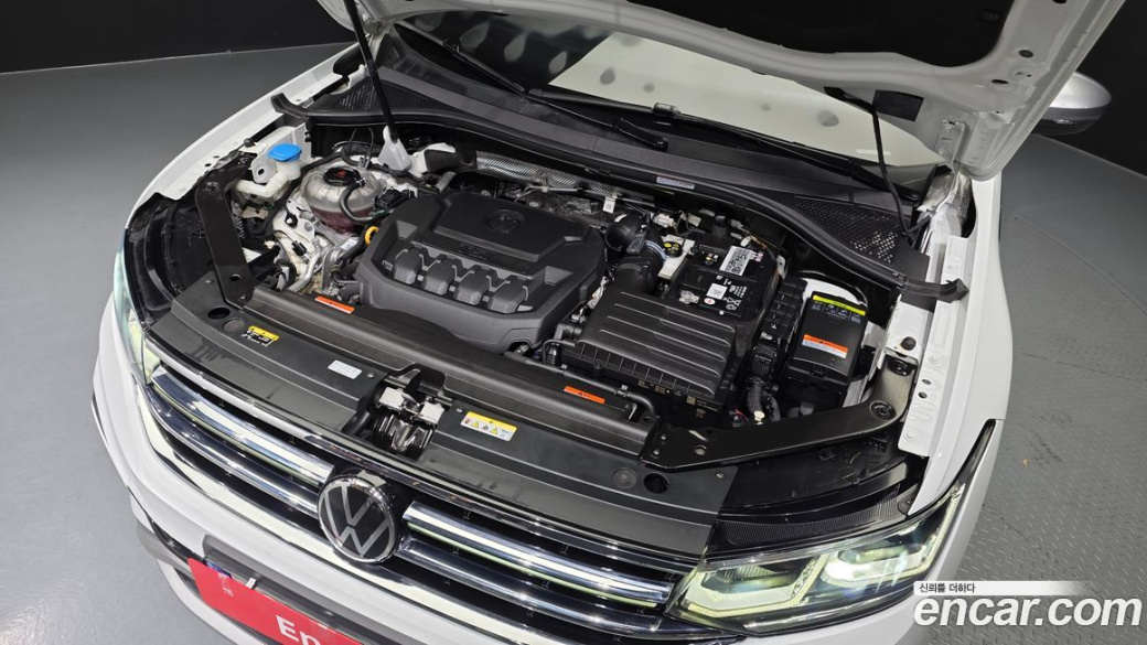 Volkswagen Tiguan 2.0 TSI Prestige, 2023