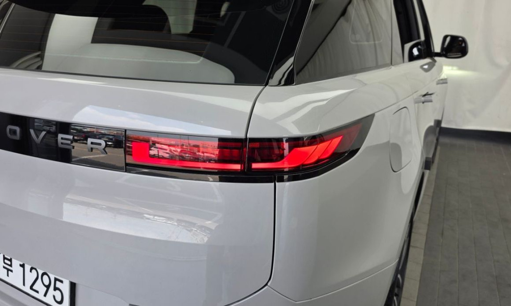 Land Rover Range Rover Sport P360 Autobiography, 2024