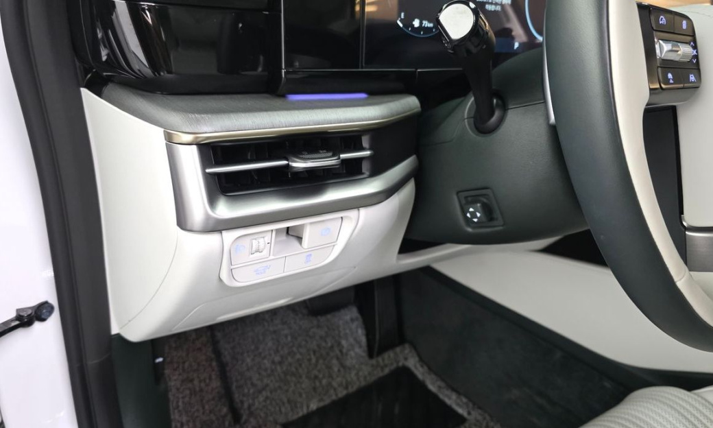 Hyundai Grandeur 2,5 Gasoline 2WD, 2023