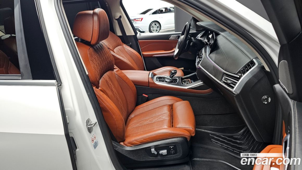 BMW X7 xDrive 40d Design Pure Excellence 6-Seater, 2022