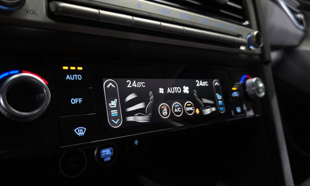 Genesis G70 Gasoline 2.5T 4WD, 2024