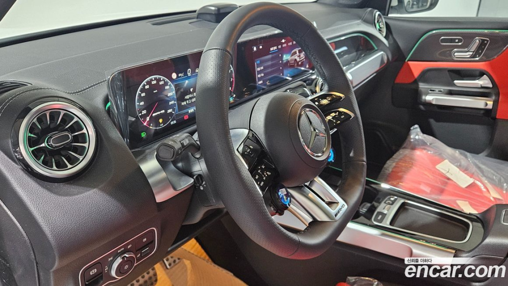 Mercedes-Benz GLB-Class AMG GLB35 4MATIC, 2025