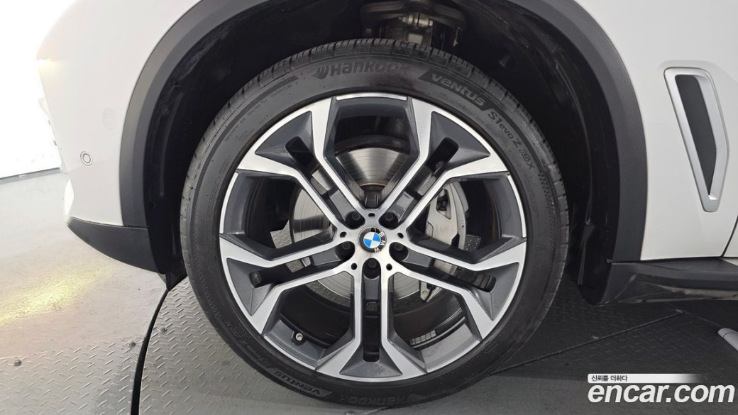 BMW X5 xDrive 30d xLine, 2022