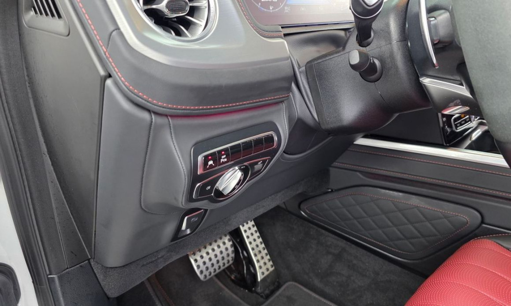 Mercedes-Benz G-Class AMG G63 Manufaktur, 2024
