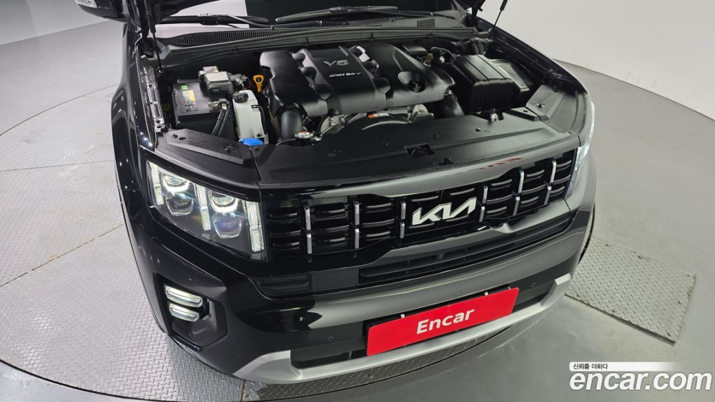 Kia Mohave Diesel 3.0 4WD 5-Seater, 2024