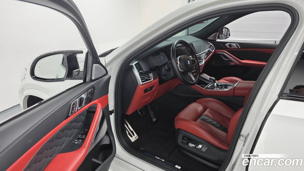 BMW X6M 4.4 Competition, 2022