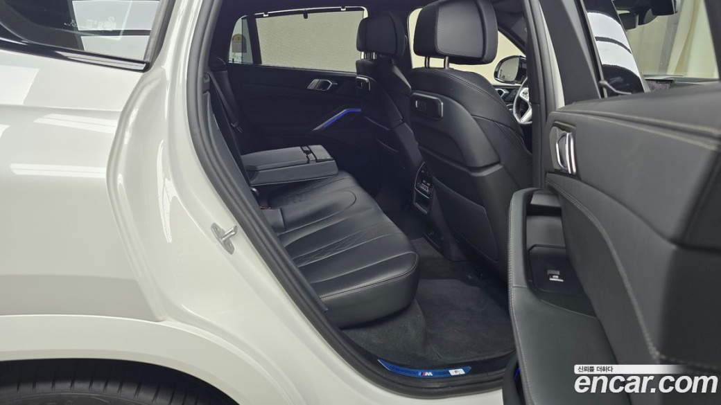 BMW X6 xDrive40i M Sport, 2025