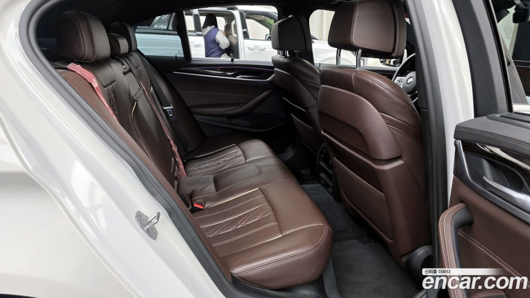 BMW 5-Series 523d M Sport, 2022